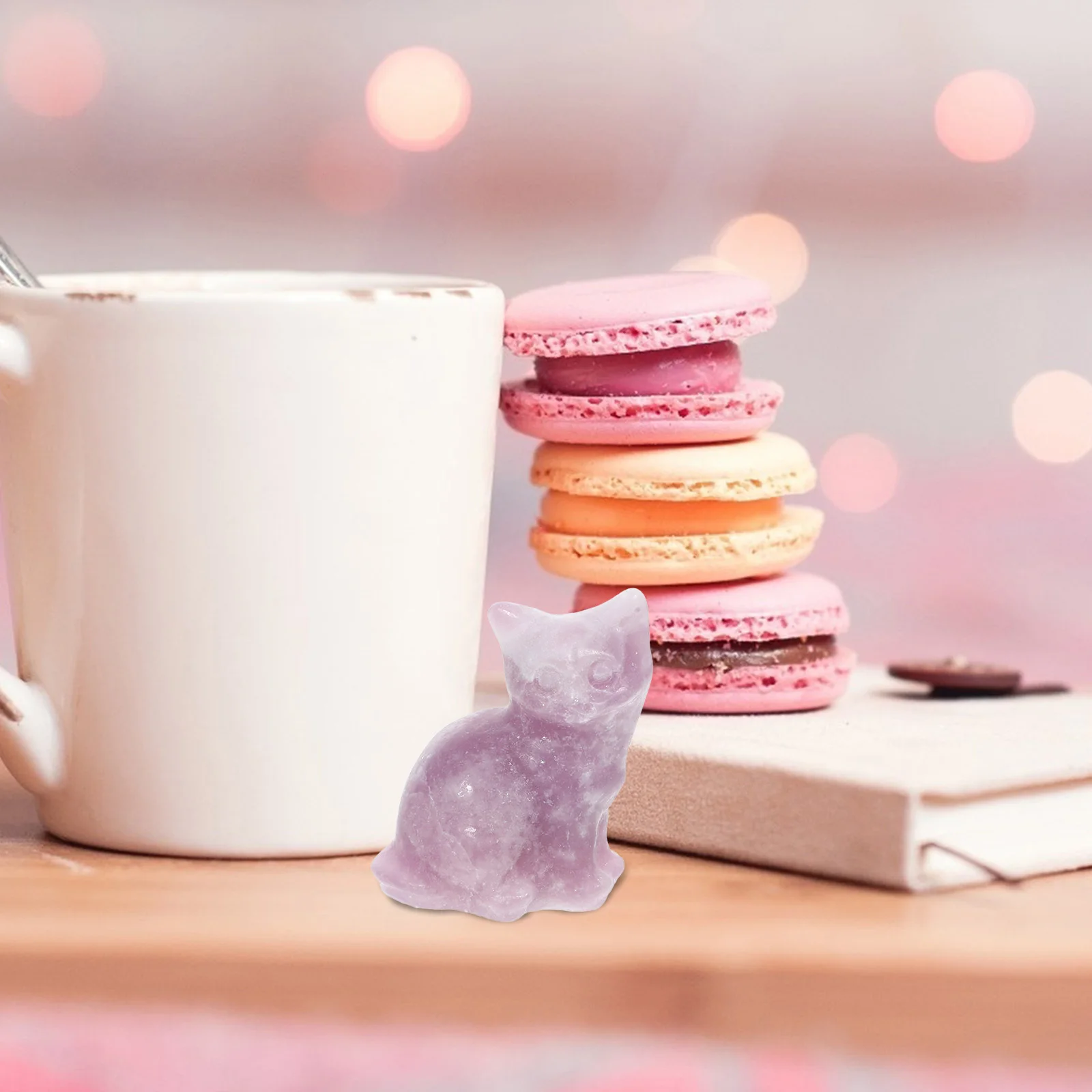 

Crystal Lucky Cat Decoration Miniature Kitten Statue for Home Desk Decor Adorable Fine Craftsmanship Resin Artware Small