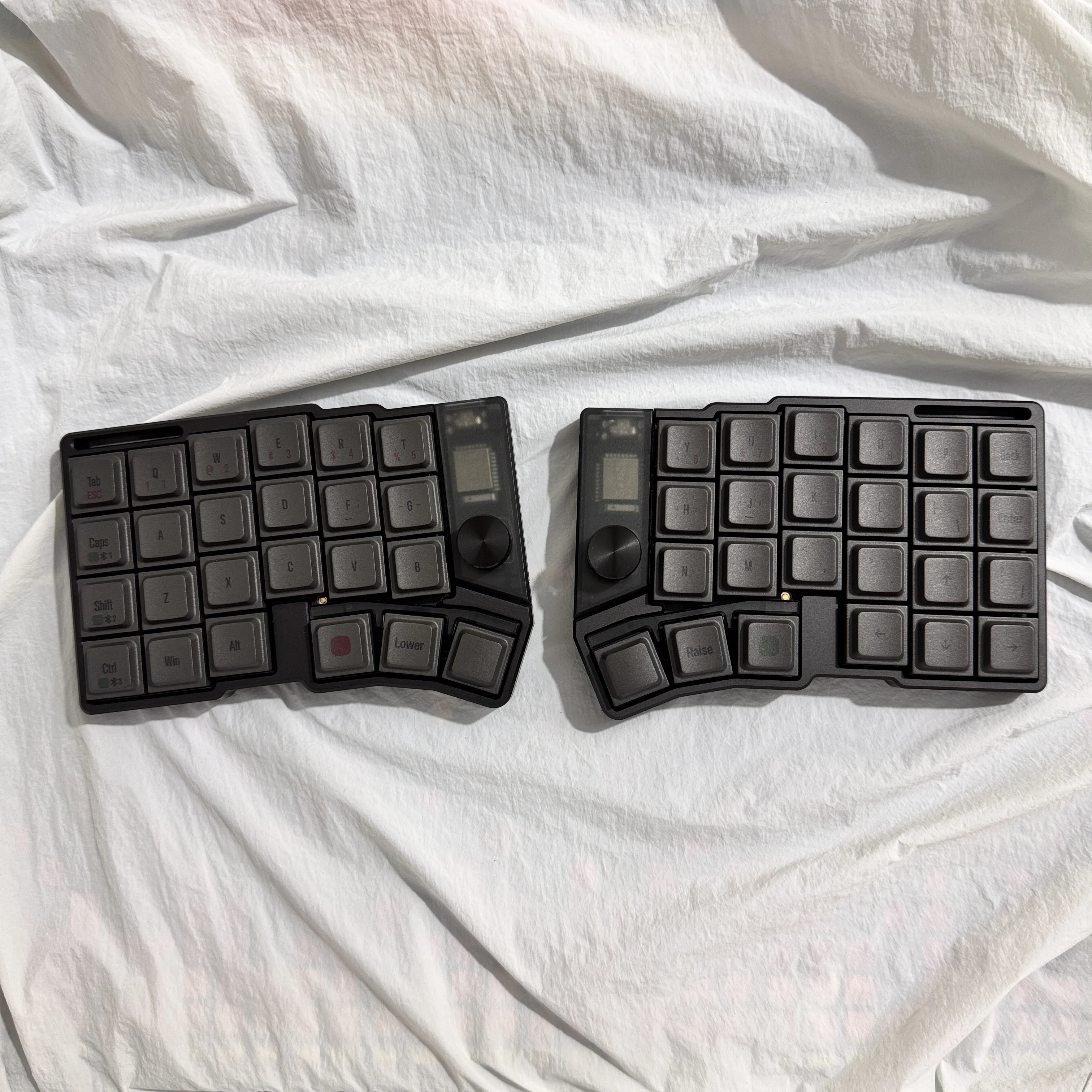 Cornix インライン スプリット キーボード ワイヤレス デュアルモード