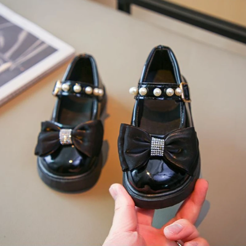 2026 New Girls Princess Performance Shoes Kids Spring Autumn Leather Breathable Soft Sole Shoes for School