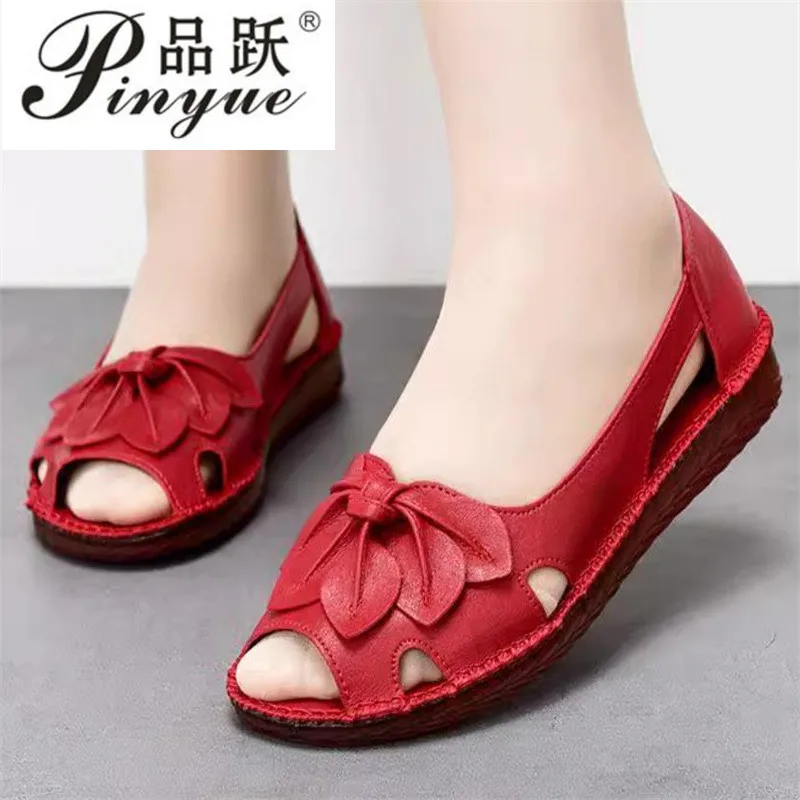 Women\'s Sandals Summer Fashion Genuine Leather Wedges Comfort Ladies Shoes Women Flats Soft Plus Size Sandals Mother Shoes 35 43