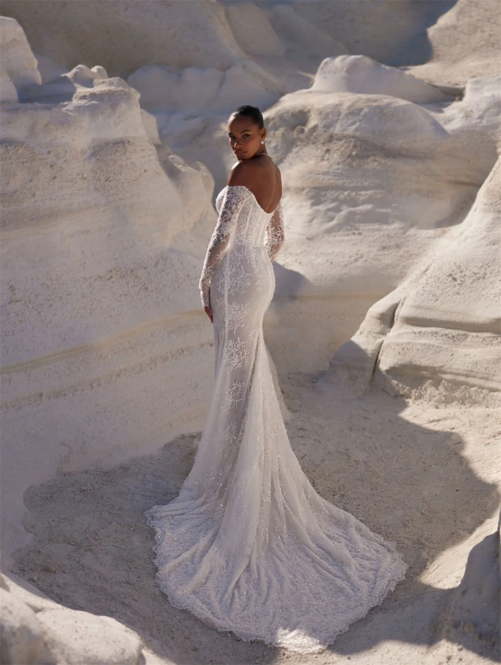 

Customized Boho White Lace Wedding Dress Formal Sweetheart Long Sleeves Robe de mariée Dreamy Mermaid Court Train Bridal Gowns