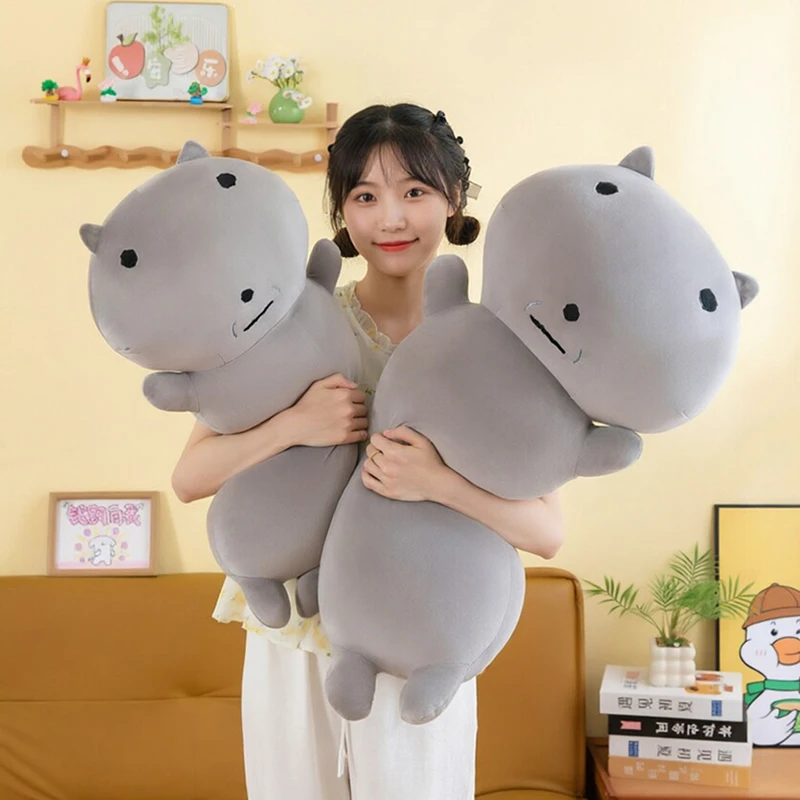nouvelle-coussin-peluche-longue-moxi-grey-cat-55-95cm-style-dessin-anime-minimaliste-douce-peluche-a-caliner-cadeau-pour-enfants-et-amoureux-jouet-de-decoration-interieure