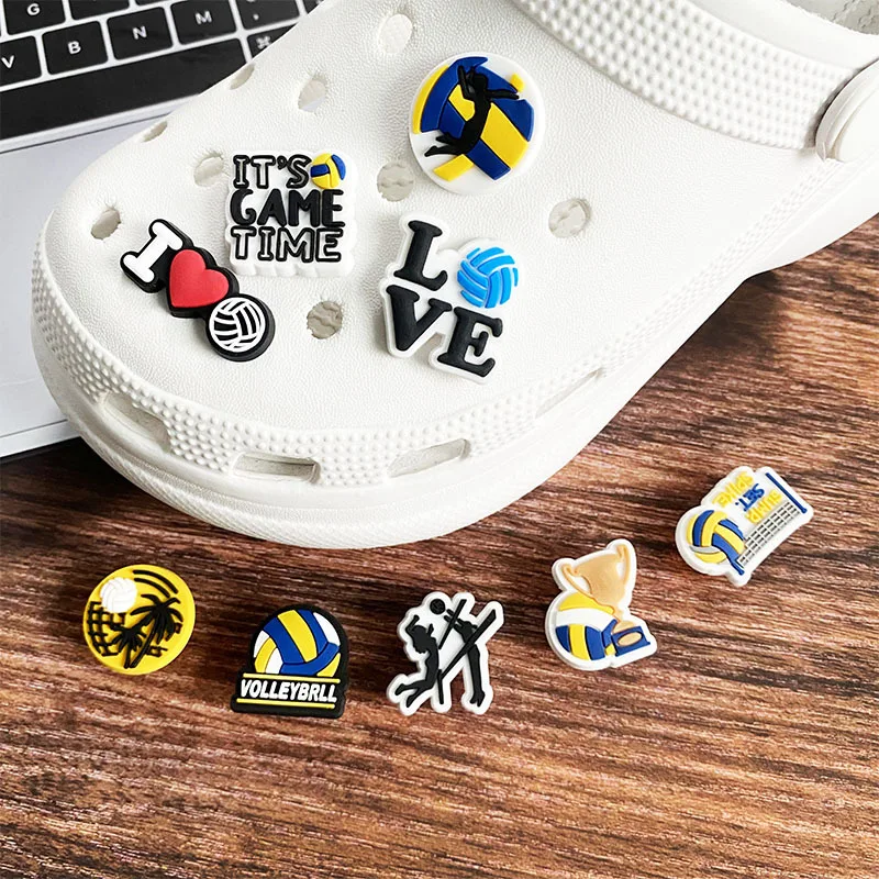 9 Stück Volleyball-Ball-Schuh-Charms, bunte PVC-Clog-Schnallen-Dekorationen, DIY-Bastelzubehör, Partygeschenke, Kindergeburtstagsgeschenke – Detail 3
