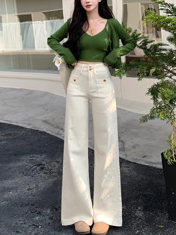 Classic gold buckle patch pocket non stick leg micro flared pants 2025 summer high waist slimming and drape jeans