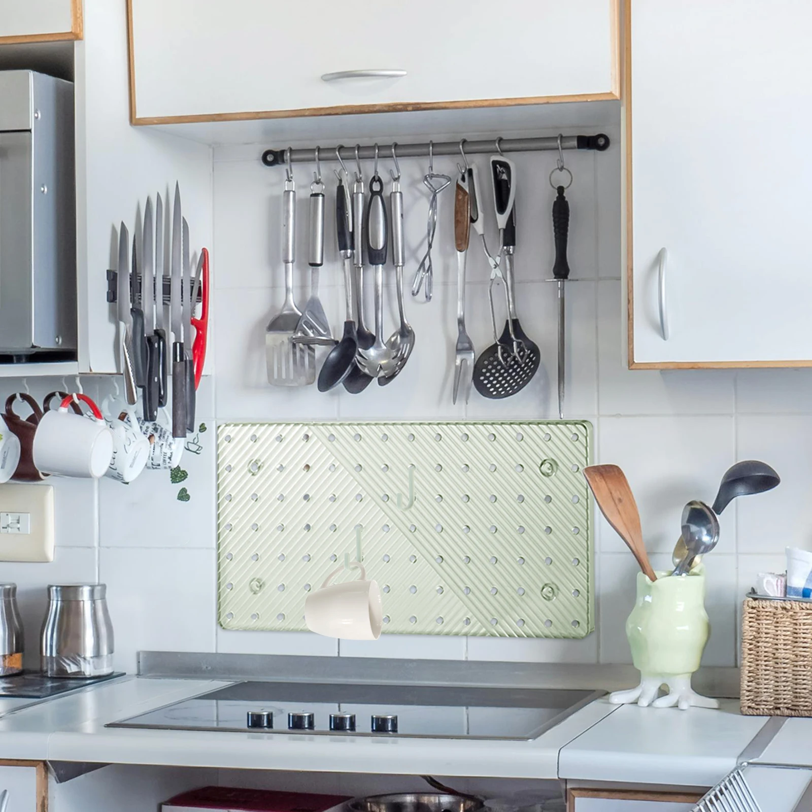 

20Pcs Kitchen Pegboard Hooks Sturdy Plastic Hanging Storage Space-Saving Home Accessories Pegboard Hooks for Hanging