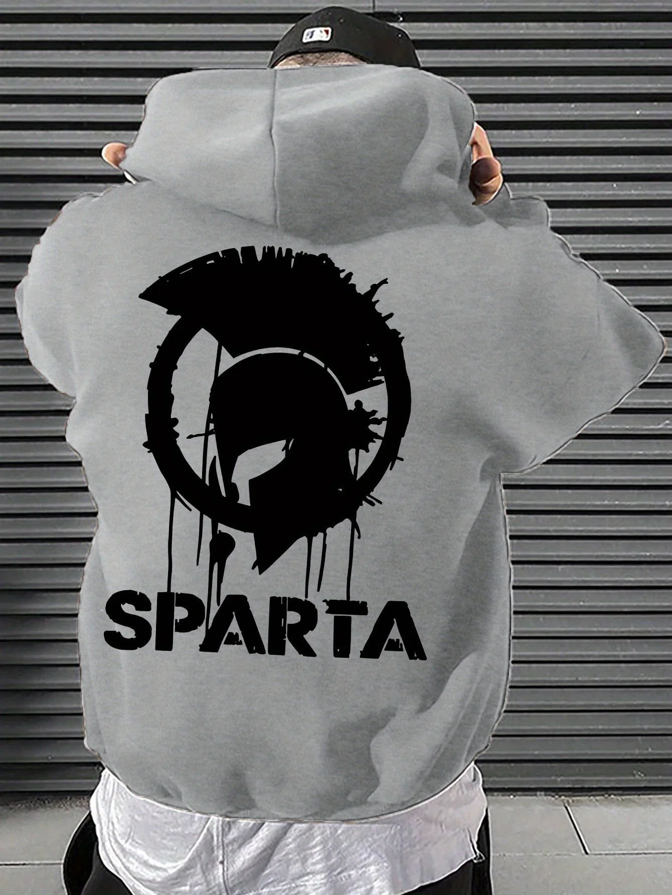 Street Hip-Hop Men's Loose Hoodie with Spartan Helmet Graffiti Theme Creative Print - Cool and Stylish American Style Hoodie