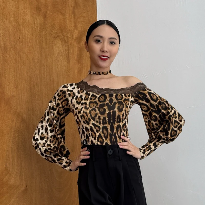 2025 nouvelles femmes salle de bal haut de danse épaule inclinée à manches longues danse body adulte Samba Rumba danse moderne body XH2916