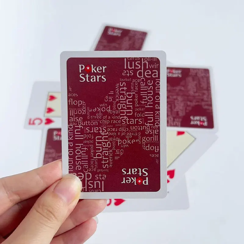 Vermelho/preto pvc baccarat texas hold'em plástico à prova dwaterproof água esfrega jogando cartas cartas largas jogos de tabuleiro 8.8x6.3cm truques mágicos ferramenta