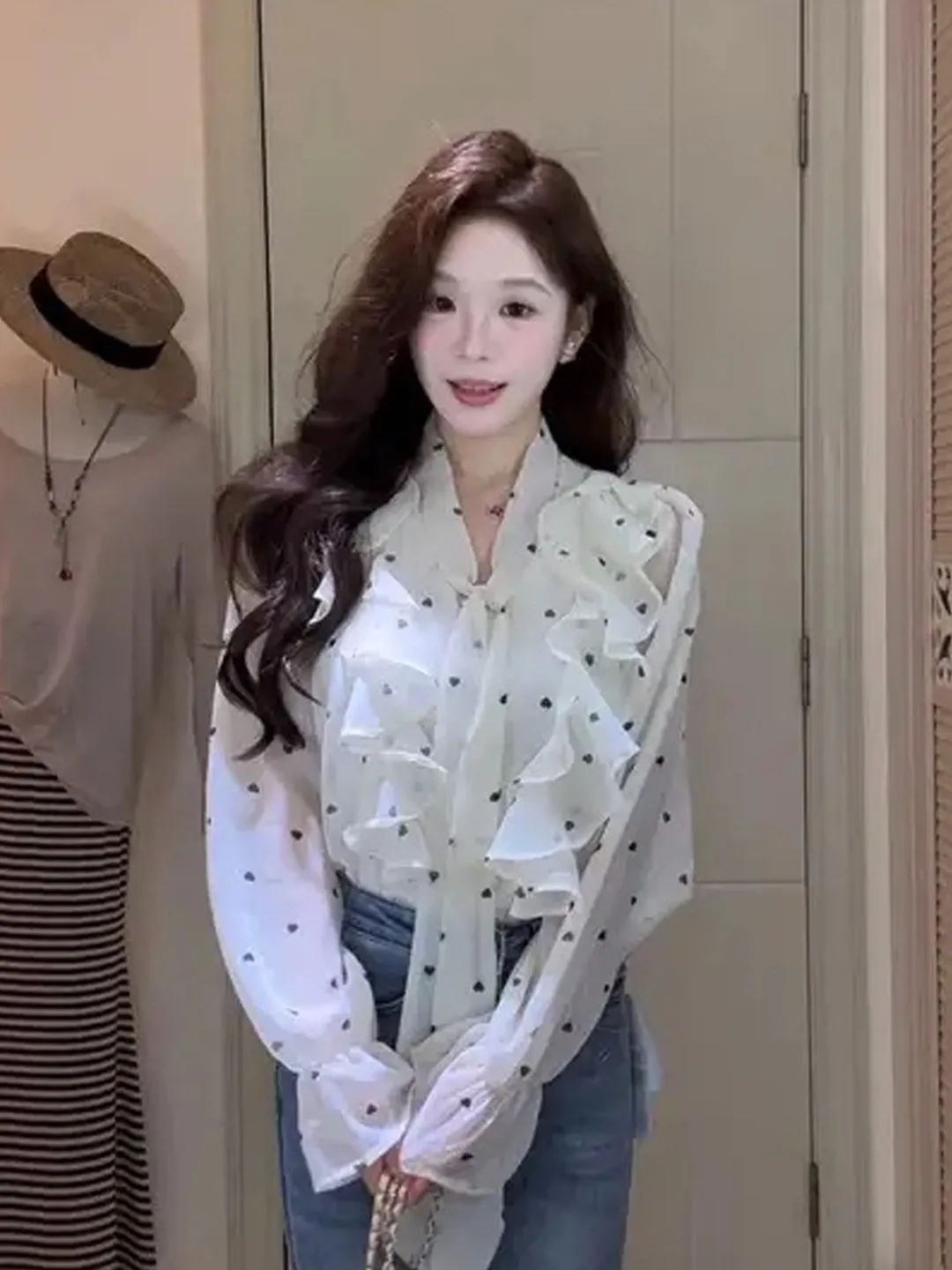 

Осенне-зимняя женская блузка с V-образным вырезом и рукавами-фонариками в горошек, из полиэстера с карбоновым волокном, с милым дизайном, длинная