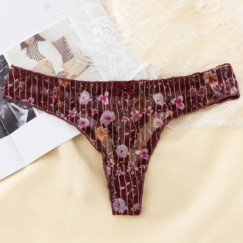 European Thong Pants Women\'s Panties Sexy Lace Underpants Fashion Printed Transparent G-String Female Underpants Lingerie