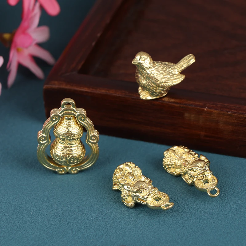 Feng Shui Golden Turtle Sparrow Gourd Statue Keychain Pendant For Home Decor Tabletop Ornaments For Brings Luck Prosperity