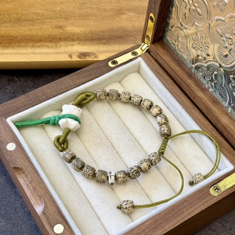 

Stone Jade Material Xingyue Bodhi 5X6 Matching Cow Bone Buddha Beads Jewelry Accessories Mobile Phone Chain