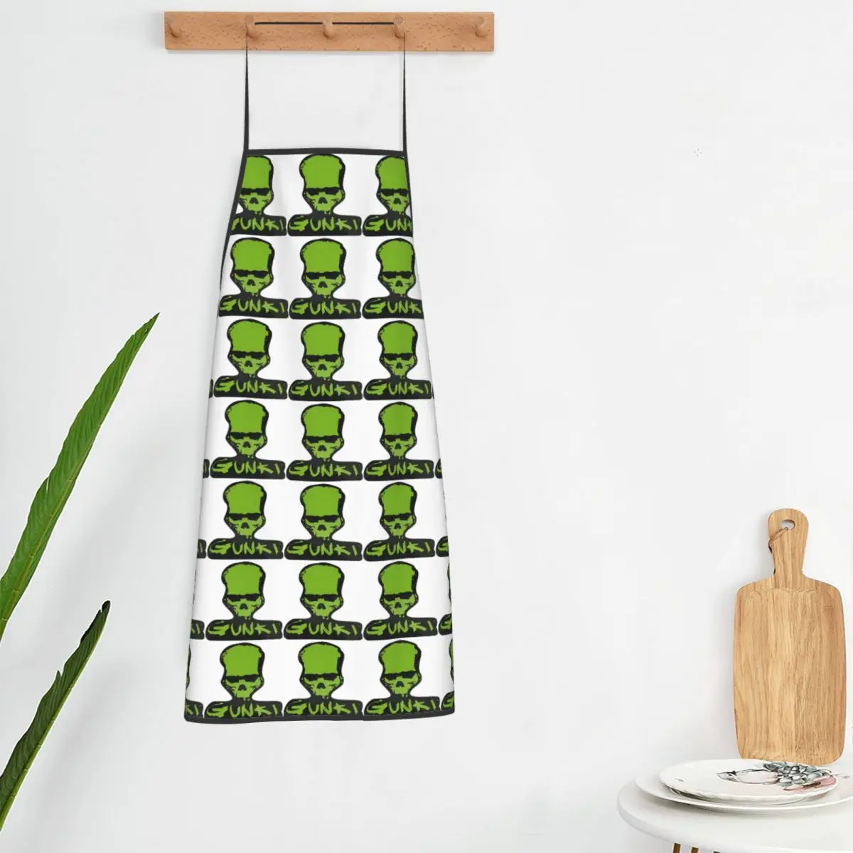 Gunki Logo Angling Skull Fishing Gunki Aprons Chef Cooking Tablier Sleeveless Bib Kitchen Cleaning Pinafore Women Men Gardening
