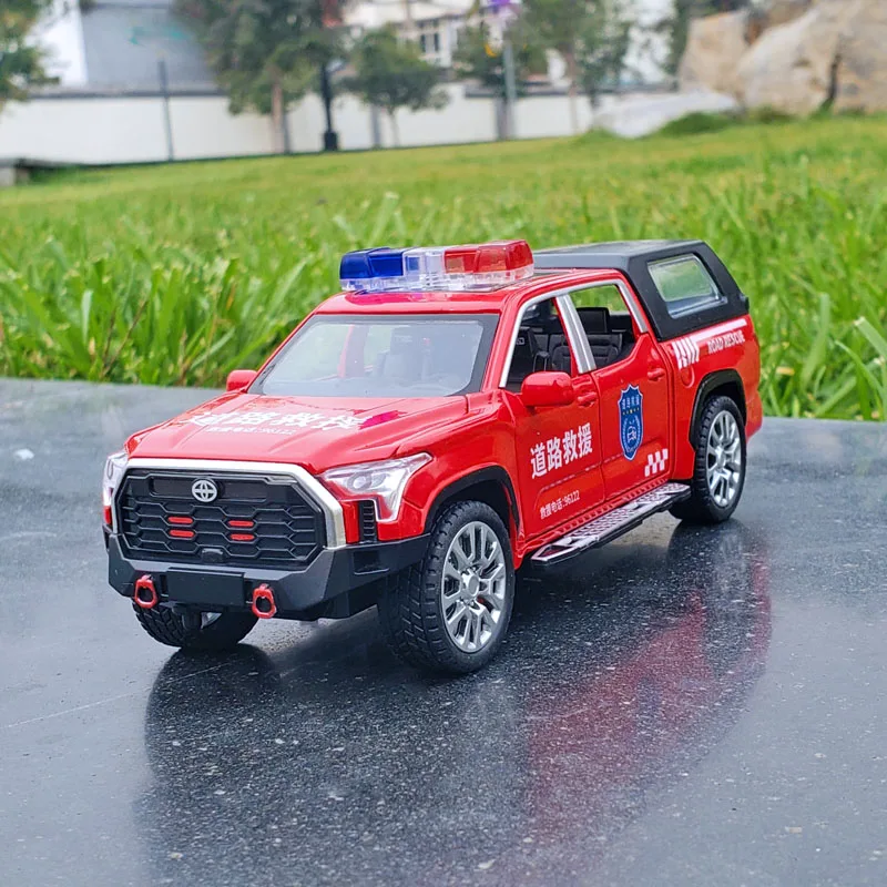 1/32 Tundra Alloy Pickup Car Model Diecast Metal Police Off-Road Vehicles Car Model Simulation Sound and Light Children Toy Gift