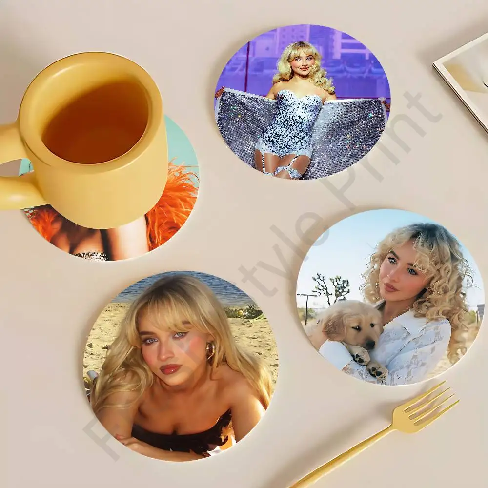 

S-Sabrina C-Carpenter Singer Heat Resistant Round Wooden Coasters Non-slip Drink Cafe Decoration 2D Flat Color Print Coasters
