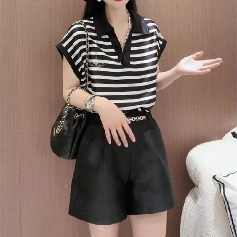 Short Sets For Women 2 Pieces Stripes Light Woman Shorts Two-piece Trends Korean Style Promotion Cheap Offers New Products Kit