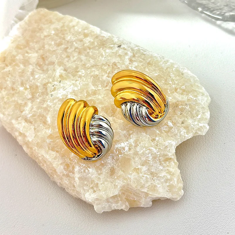 Gold Silver Color Striped Geometric Stud Earrings for Women Color Block Thread Earrings Simple Wave Lines Classic Jewelry Gifts