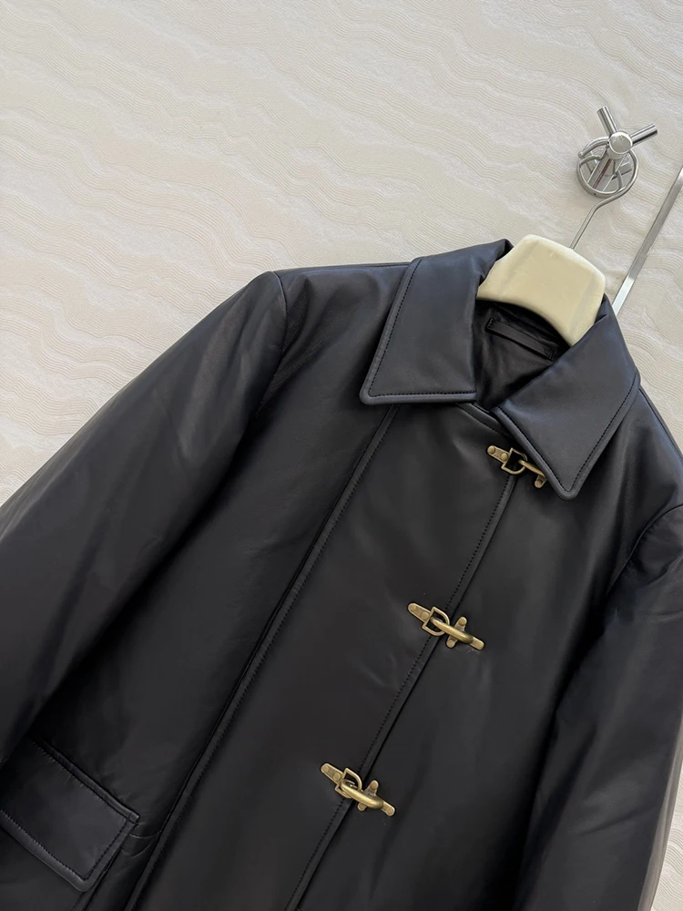 SVORYXIU خريف 2025 نمط جديد نمط الترفيه صف واحد مشبك جلد طبيعي سترة جلدية امرأة موضة الأسود إبقاء معطف دافئ #3