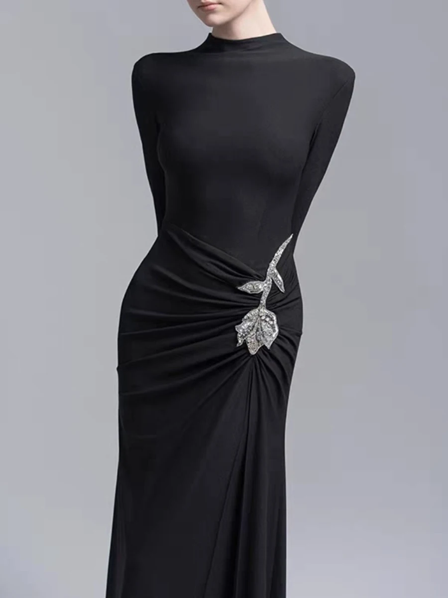 TWOTWINSTYLE Mimimalist Solid Evening Dresses for Women Stand Neck Long Sleeve High Waist Spliced Sequins Rose Dress Female New