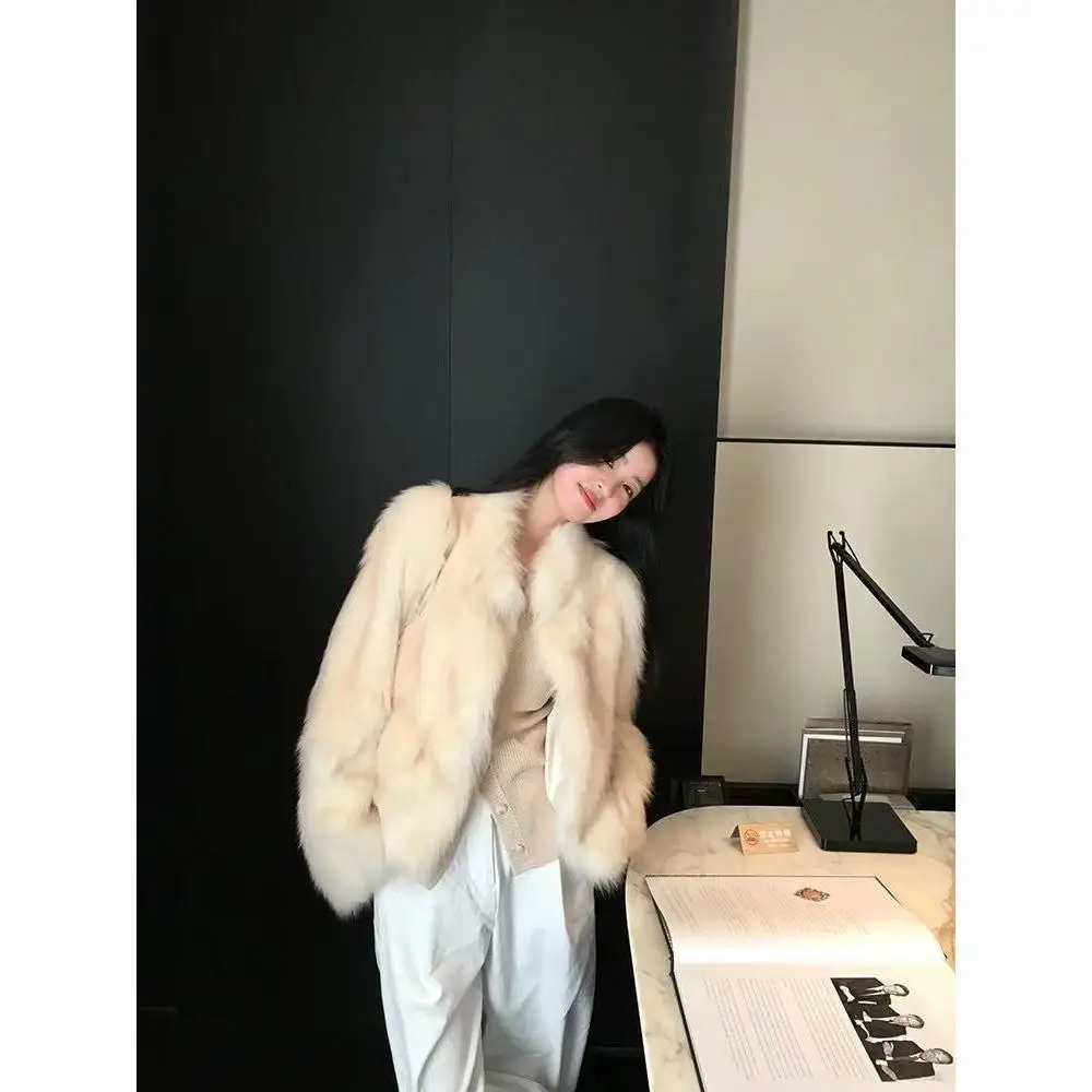 

Повседневные шикарные светло-коричневые куртки из искусственного меха, женские свободные пальто с длинными рукавами и карманами, модные осенне-зимние толстые пальто 2025 года Wh131