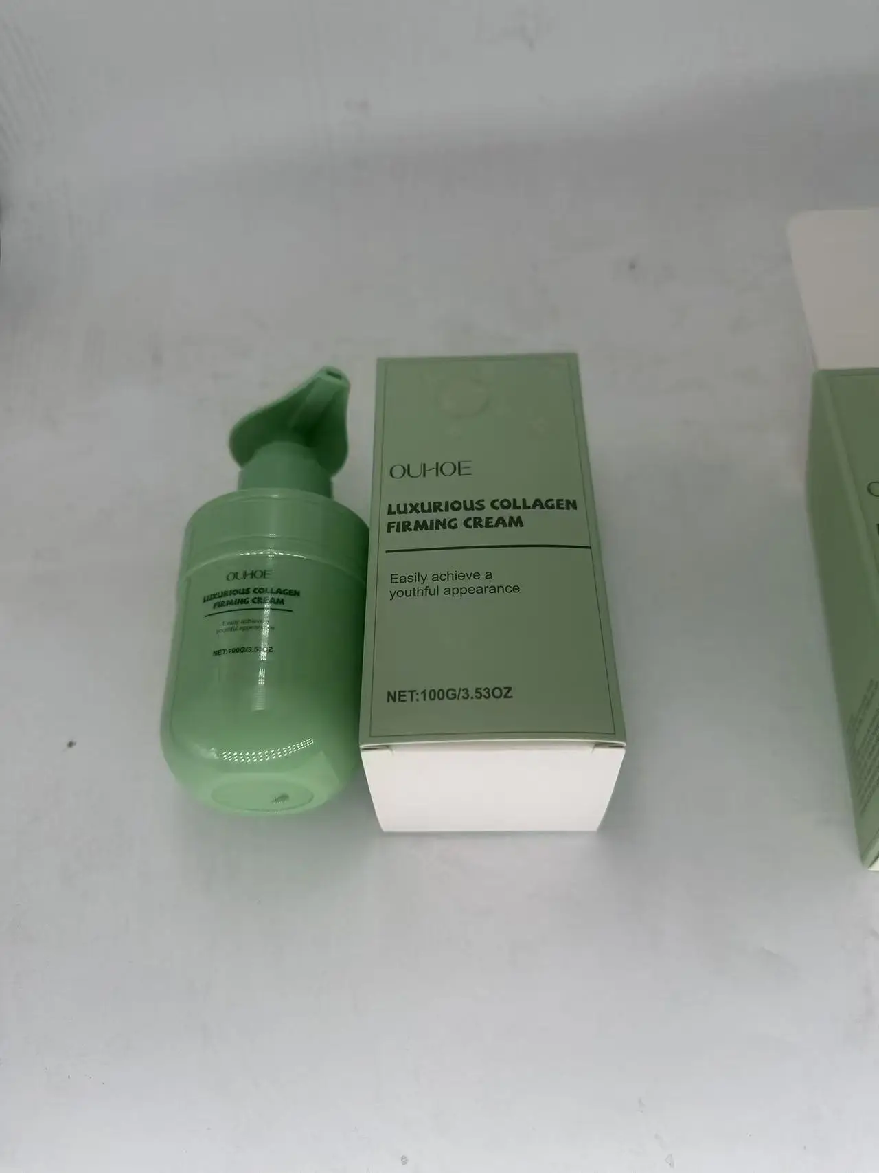 Luxurious Collagen Firming Cream - Anti-Aging Face Moisturizer for Youthful Skin, Deep Hydration & Lifting Treatment