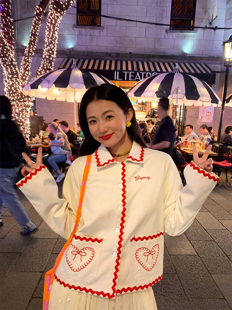 

Осенний новый дизайн, женский топ для похудения irt Dongda Gate с вышитым воротником, модный свободный крой, длинный свеч, не требующий глажки...