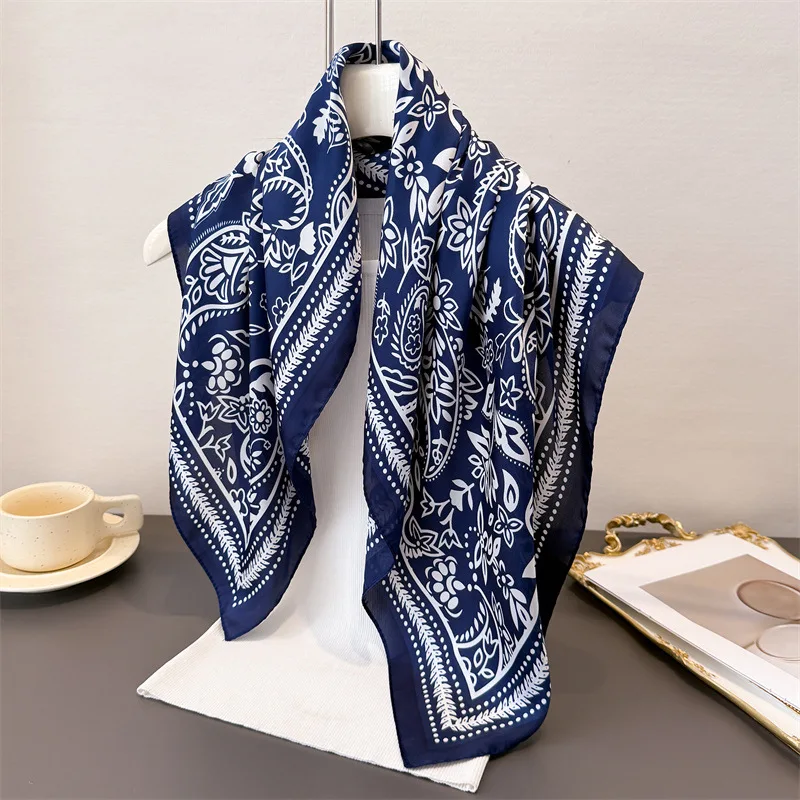 

Новый женский шейный шарф с принтом кешью, мягкий атлас, женские квадратные шарфы для волос, платок, повязка на голову, шали, шейный платок, бандана