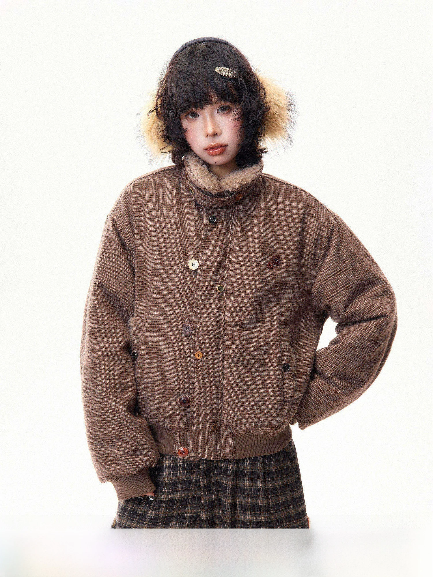 

MKGO American Retro Brown Collar Jaet Women's Winter Faux Lamb Fur Warmth Cotton Coat Vintage Sle Long Sve Regular Fit