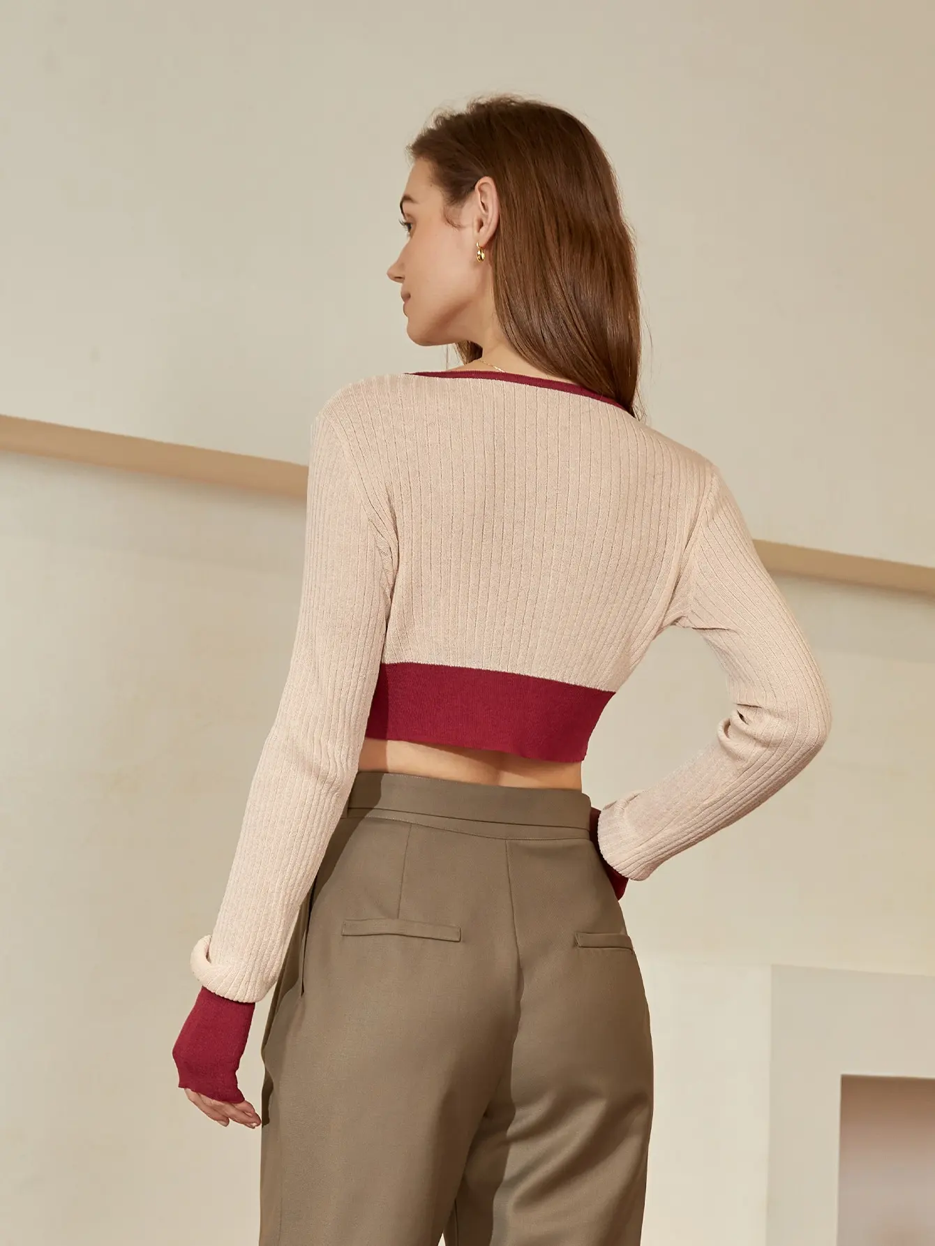 AEL Woman Sweaters Cardigan Women's Autumn Long-Sleeved Knitted Cardigan V-neck Top 2