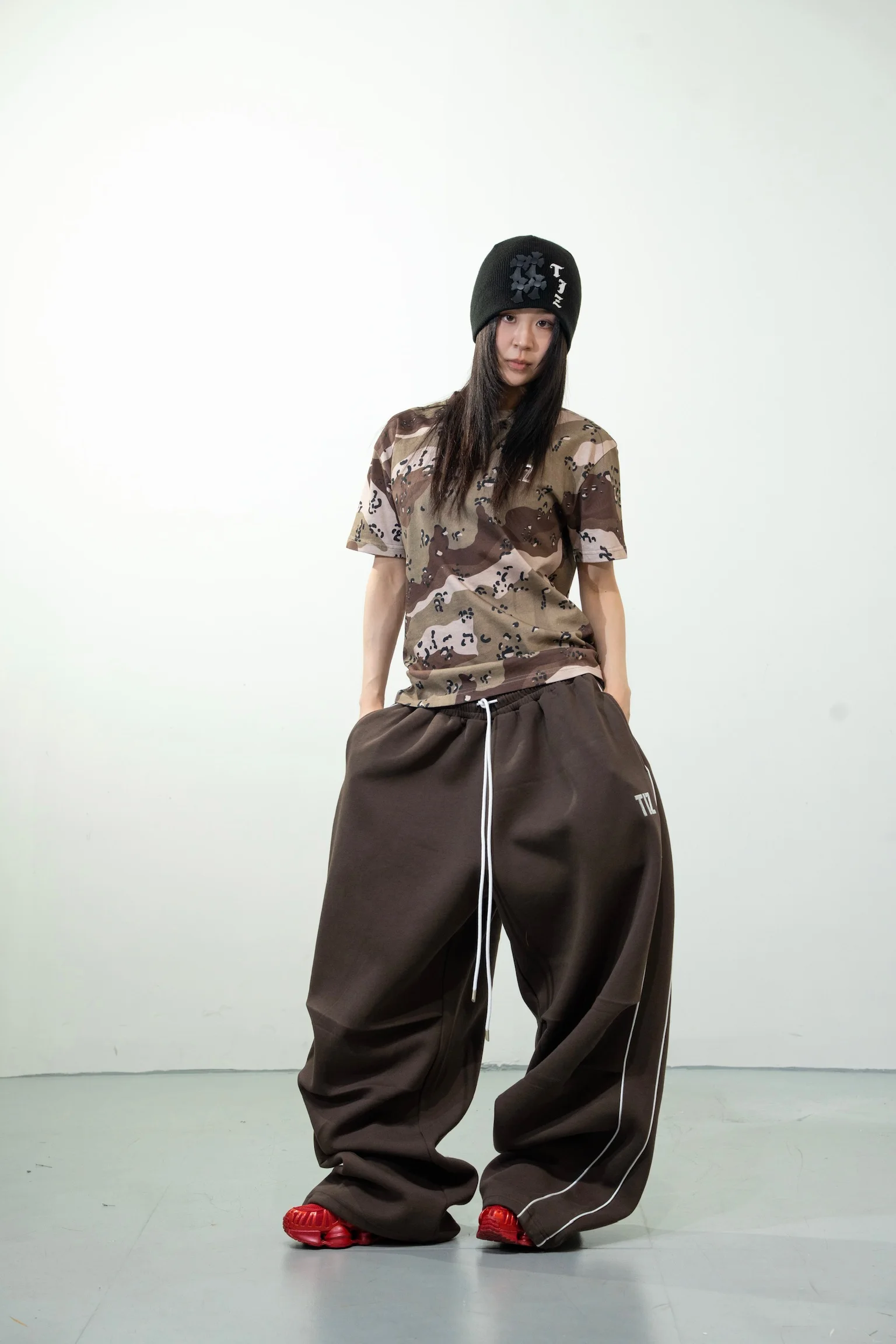 

Брюки свободного кроя с системой Water System для мужчин и женщин, прямые, повседневные, с небольшим серебряным логотипом, ультра-драпированные, из смесового хлопка