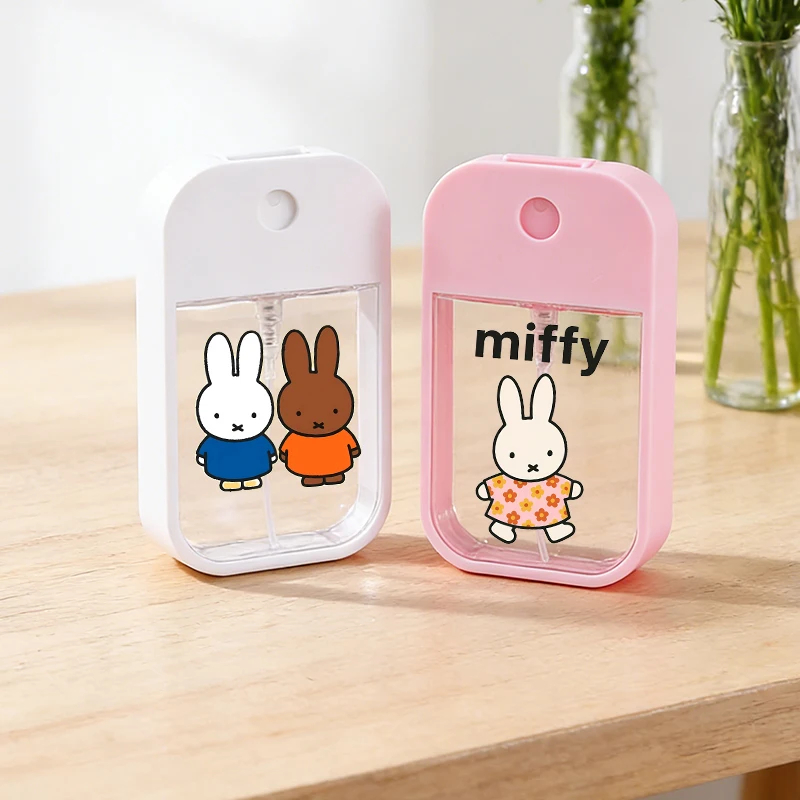 Miffys Portable Refillable Hand Sanitizer Alcohol Bottles Female Kawaii Mini Card Spray Bottle Woman Travel Scute Ub-bottling