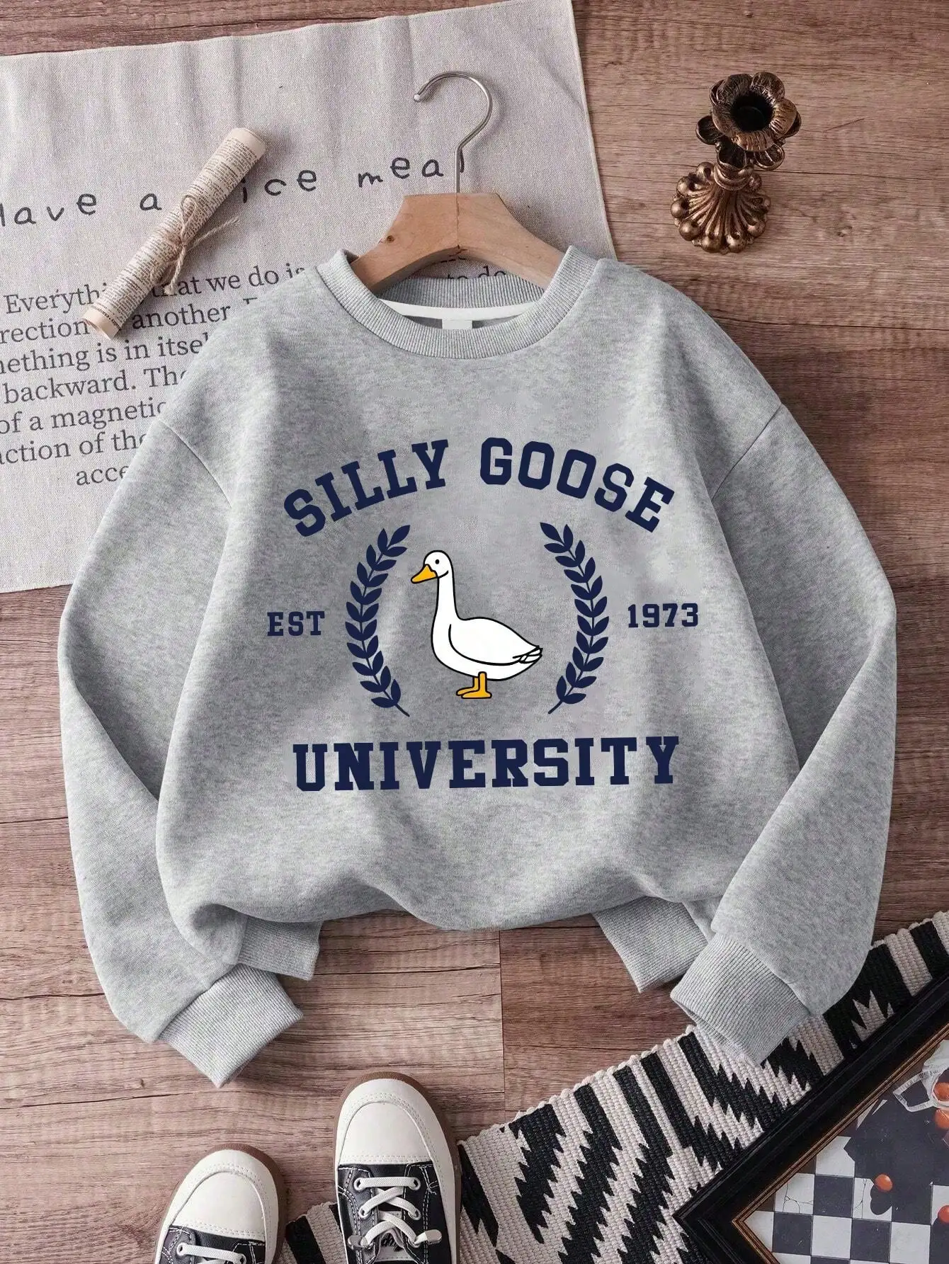 Girls Cute Duck Pattern Crew Neck Long Sleeve Pullover Sweater, Autumn/Winter Style, Girls Winter Clothing