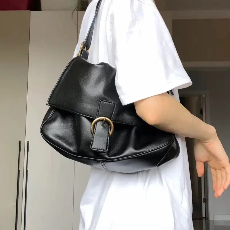 Torby na ramię kobiety w stylu Vintage czarne torebki ze skóry PU pod pachami eleganckie miękkie duże pojemności Preppy Fashion Mori-girl Tote Bag