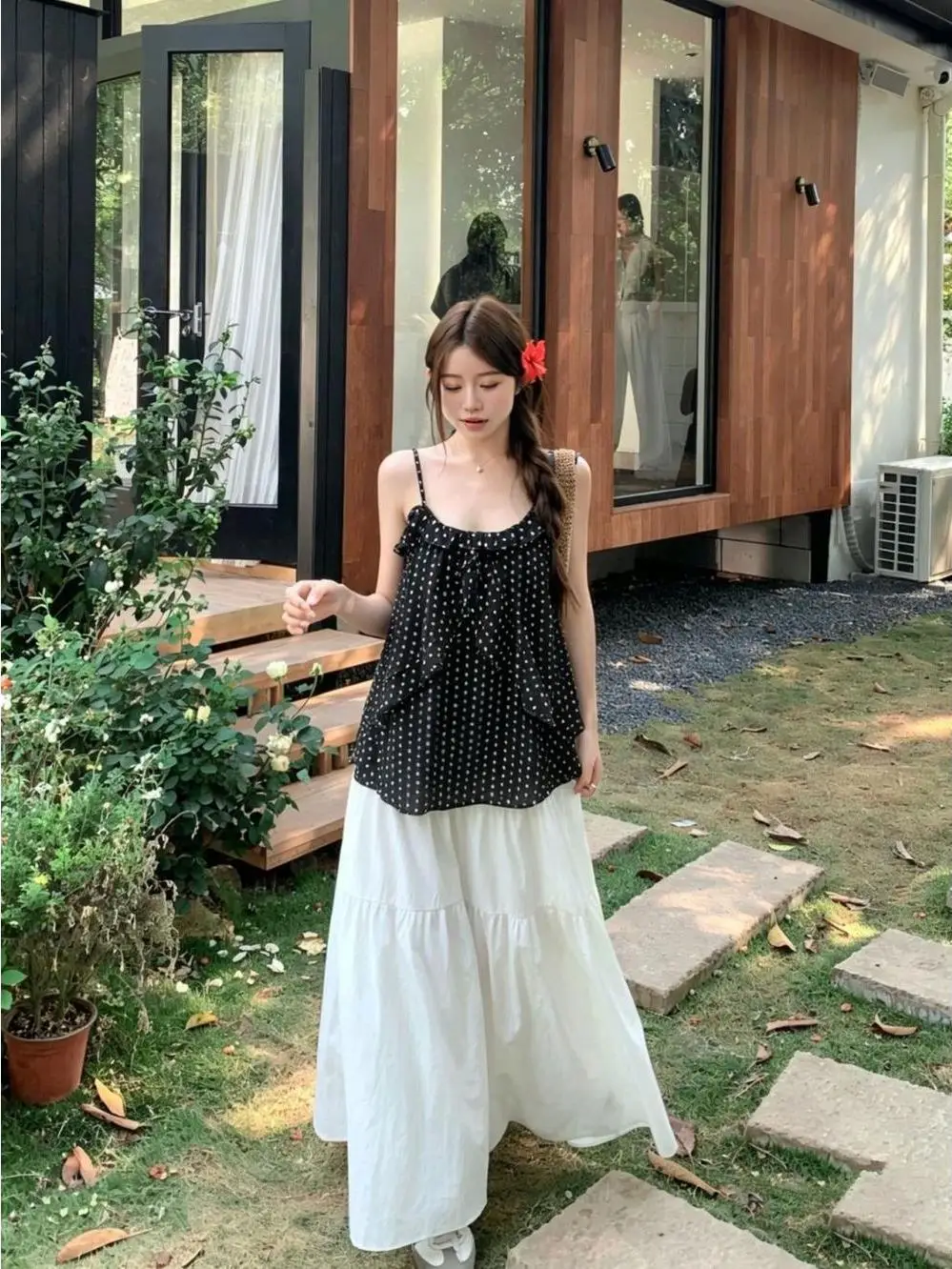 

Sweet Korean Style Summer Vacation Polka Dot Strap Vest And A-Line Skirt Two-Piece Set for Women High Waist Flounce