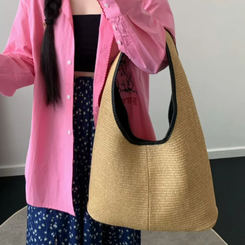 

Ретро-сумка через плечо из соломки, стильная и простая, для пляжа, путешествий и отпуска, женская повседневная универсальная сумка, летняя новинка, сумка-тоут.