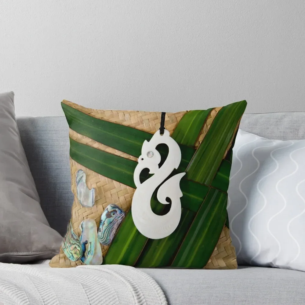 Nz Maori Culture Theme - Bone Manaia Throw Pillow Rectangular Cushion Cover Luxury Pillow Cover Pillow