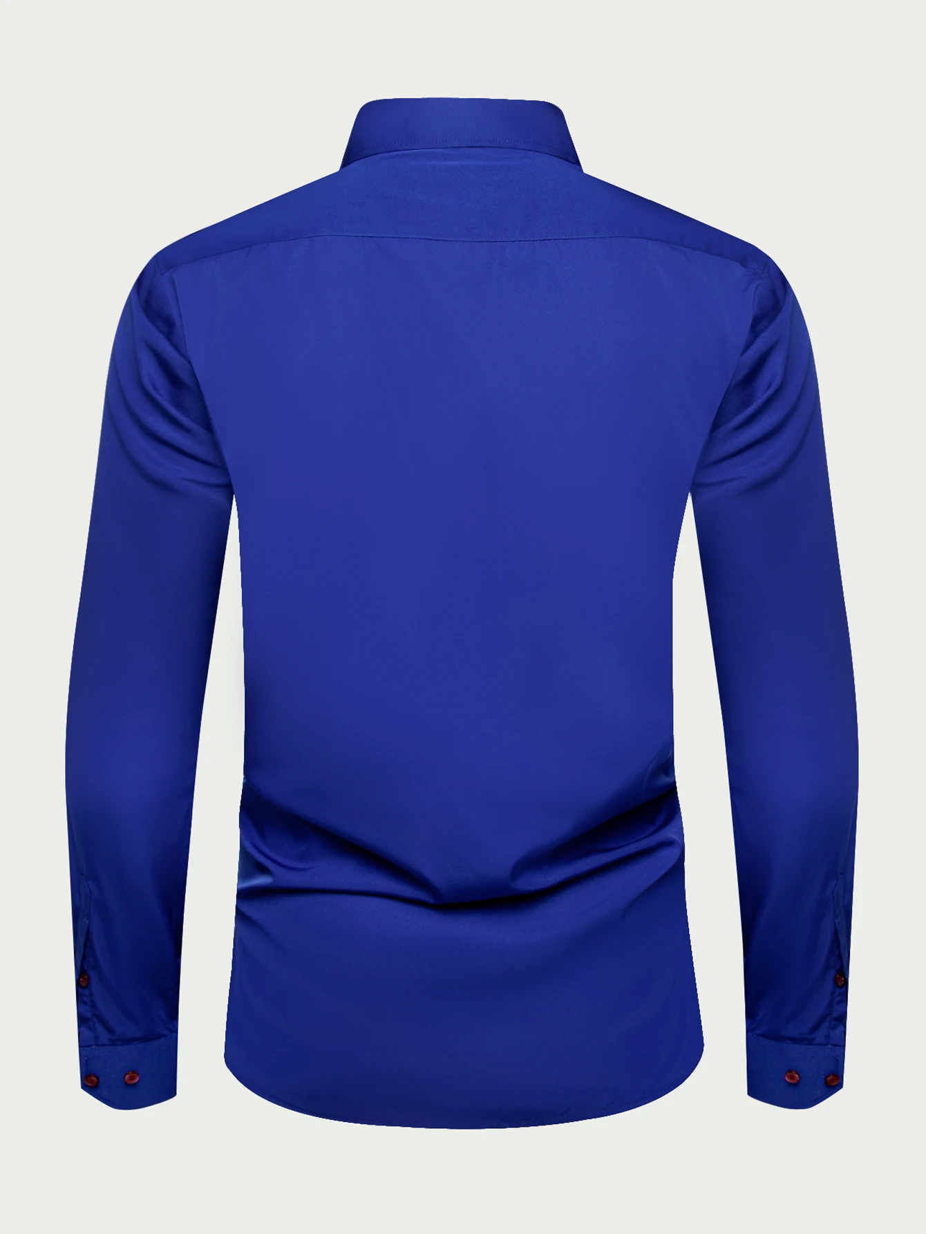 เสื้อเชิ้ตหรูหราทันสมัยของผู้ชายพร้อมดีไซน์คอปกลาย Paisley เหมาะสําหรับการสังสรรค์ทางธุรกิจ