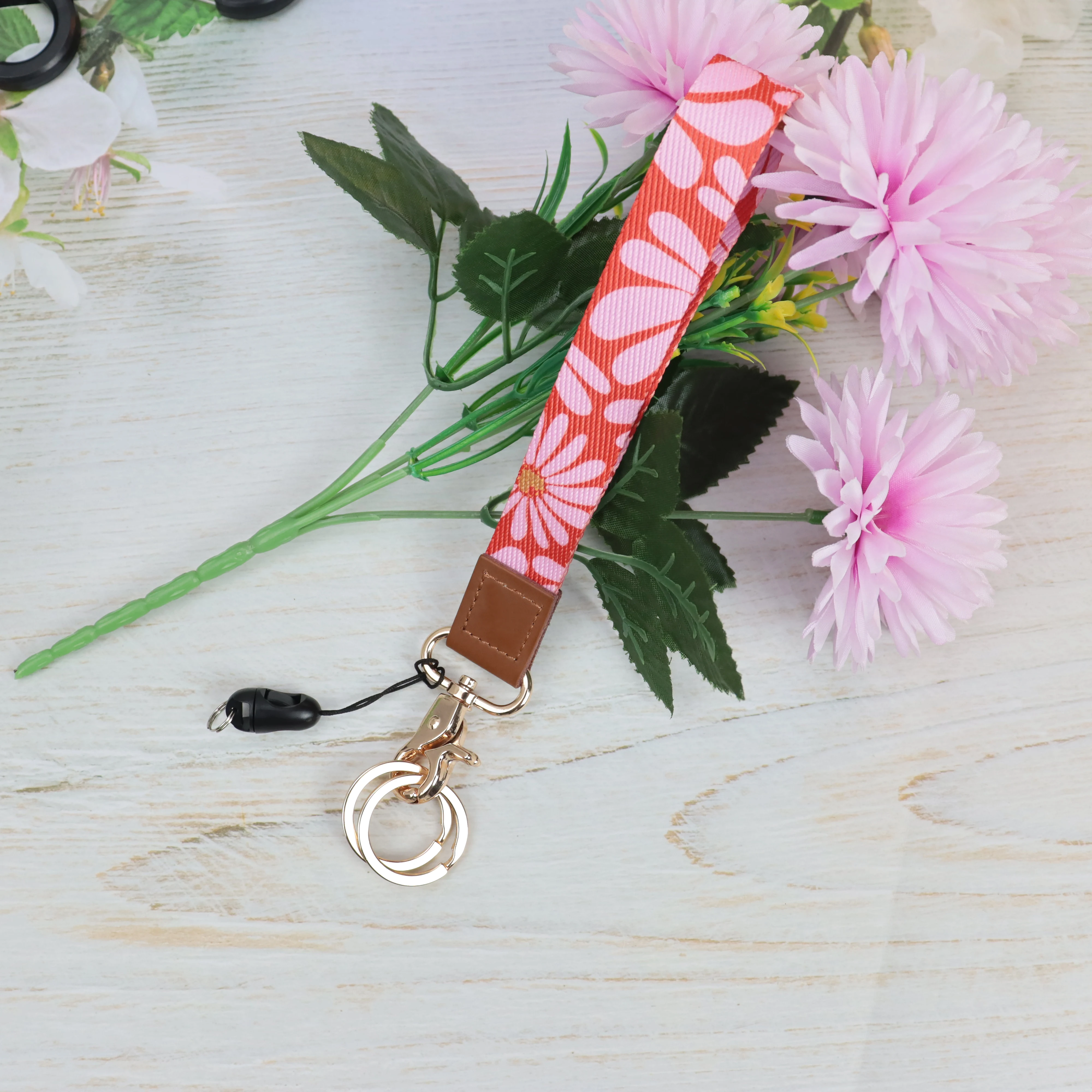 Pink Daisy Wristlet Keychain Hanging Lanyard for Wallet Keys Keychain Hanging Rope Cell Phone Strap Key Ring Accessories Gift