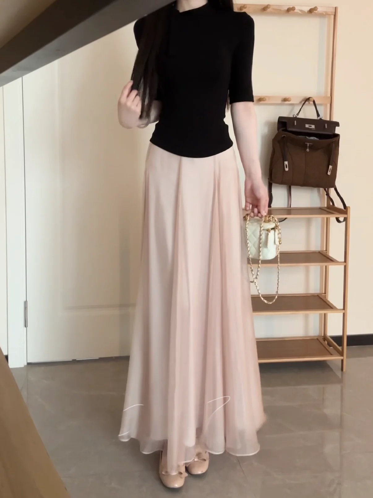 

Gentle Wind Half High Collar Top Mesh Half Skirt Anti-Aging Fairy Atmosphere Two-Piece Set Gentle Draping Half Skirt Two-Piec...