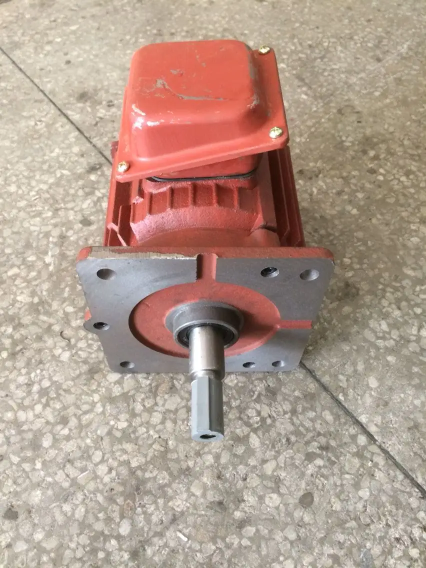 Rocker arm vertical milling machine body accessories, body accessories, platform leveling milling lifting motor with gears