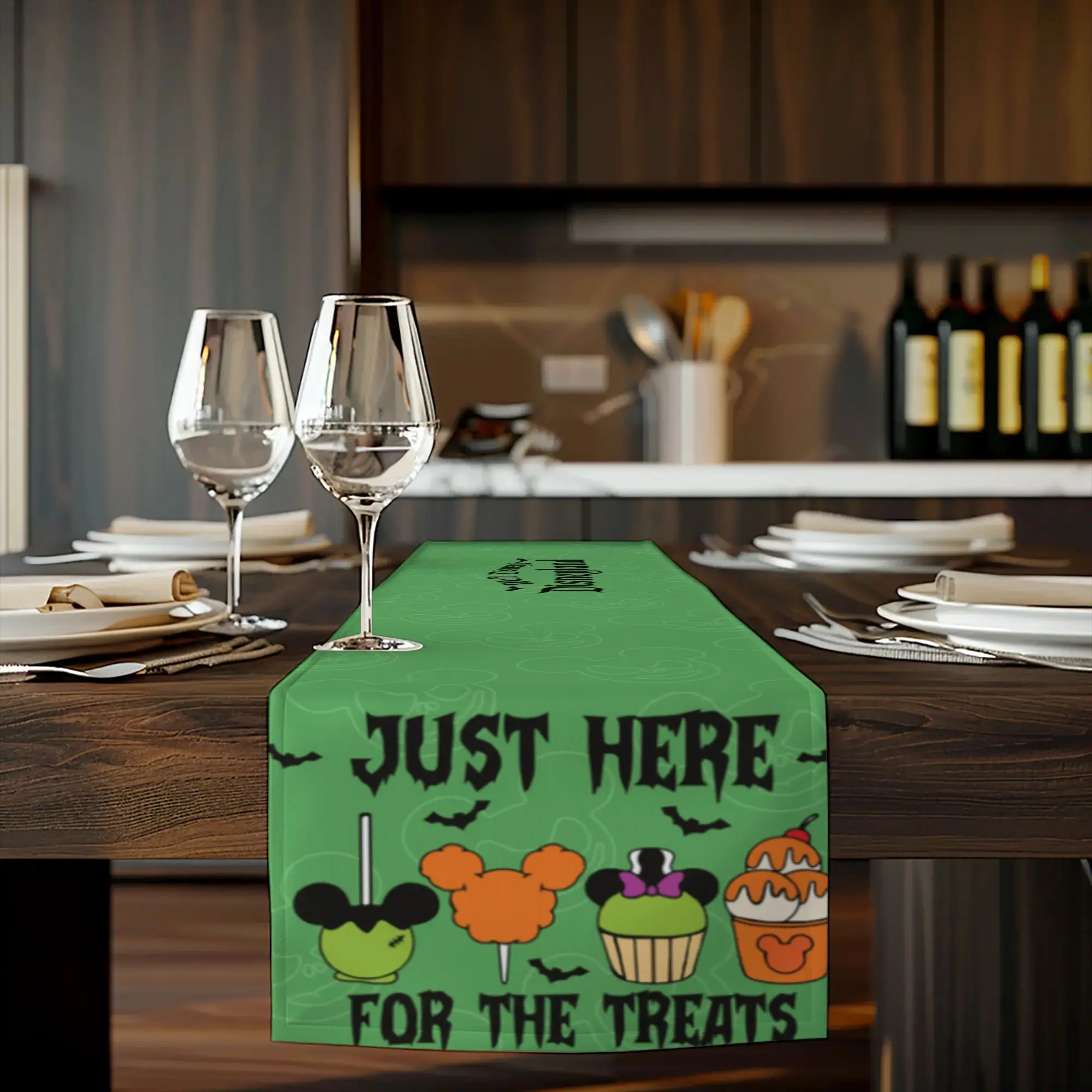 

1 Piece Mickey Mouse Tablecloth - Humorous Style, Seasonal Plant Farmhouse Design, Suitable for Home Party Decoration, Christmas Holiday Table Decoration