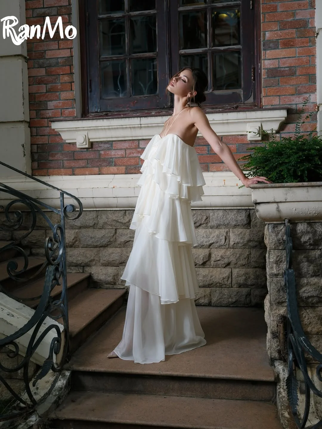 Ranmo أنيقة الرسن ألف خط فستان الزفاف الشيفون شاطئ الصيف الطية أكمام مشد زي العرائس طويلة المتدرج مخصصة 2025