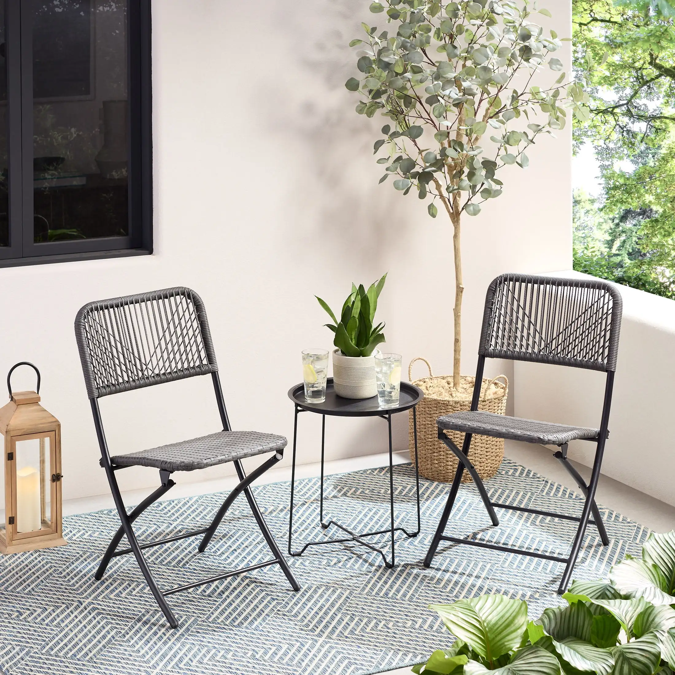

Outdoor Folding 3-Piece Bistro Set, Black Steel Frame with Gray Handwoven Wicker, Ideal for Small Patios and Balconies
