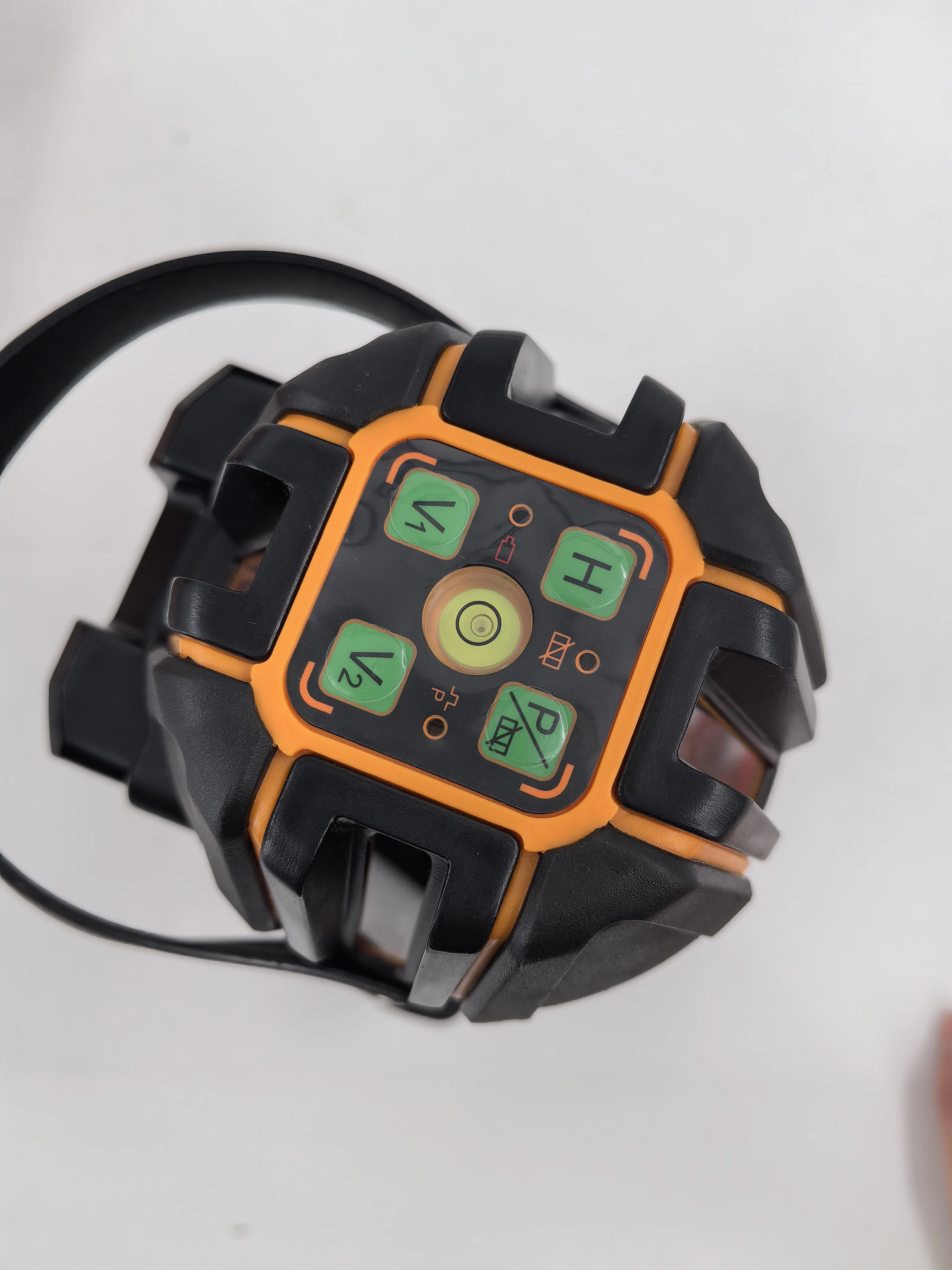 جهاز قياس مستوى الليزر الدوار  - مراجعة Laser Level Rotary وسعره