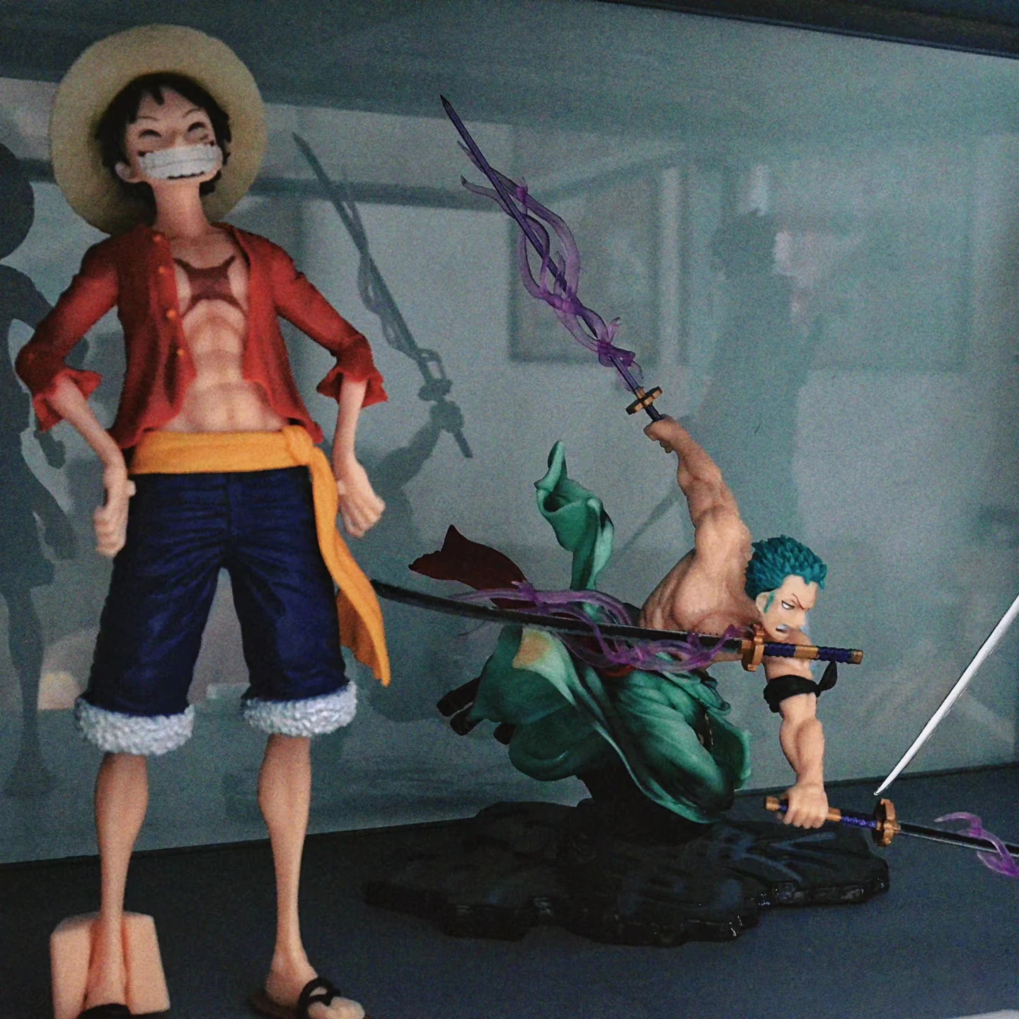Figura de Anime de One Piece, Luffy Sonriente con Tres Formas de Rostro y Estatua de Acción de Anime Manga GK Roronoa Zoro con Tres Espadas Sa-maximum