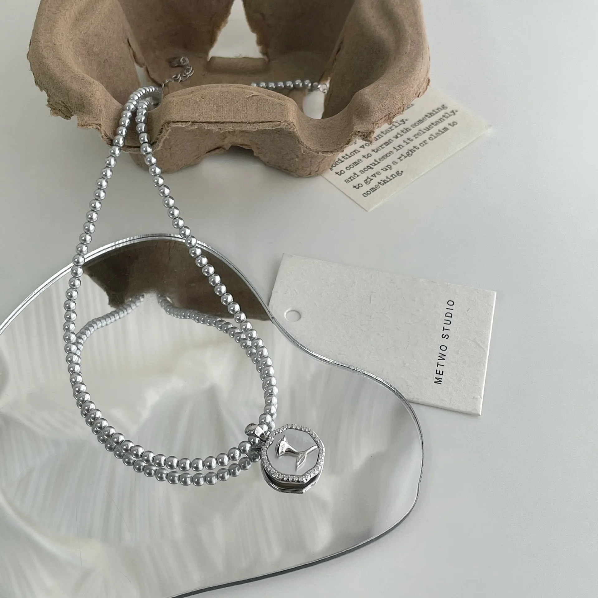 French-style S925 silver rose flower necklace pendant for women, summer light luxury with genuine Akoya silver gray pearl choker