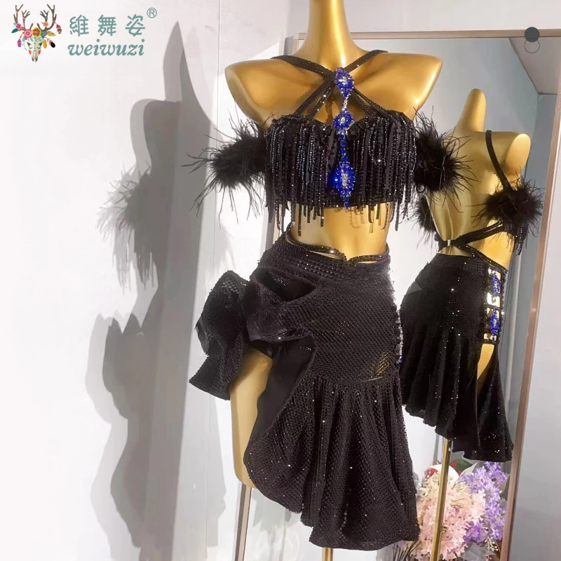 Vêtements de concours de danse latine personnalisés, robes de luxe haut de gamme avec pierres AB et plumes, Costumes de spectacle Tango ChaCha Samba