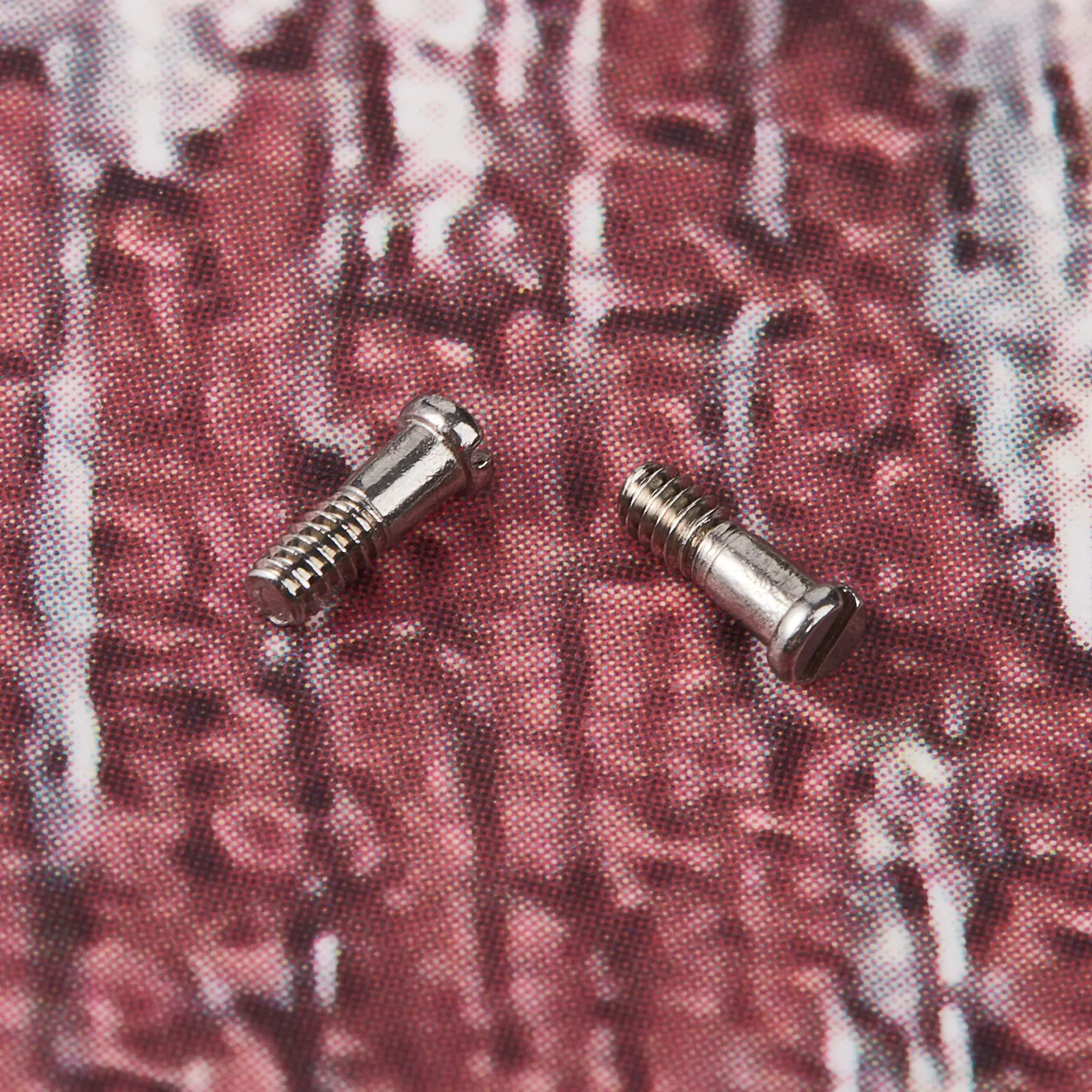 Glintbay Stainless Steel Replacement Flat-Slotted Screws 2.0*1.4*4.0mm for RayBan RB4125-59 / RB3498-61 Sunglasses