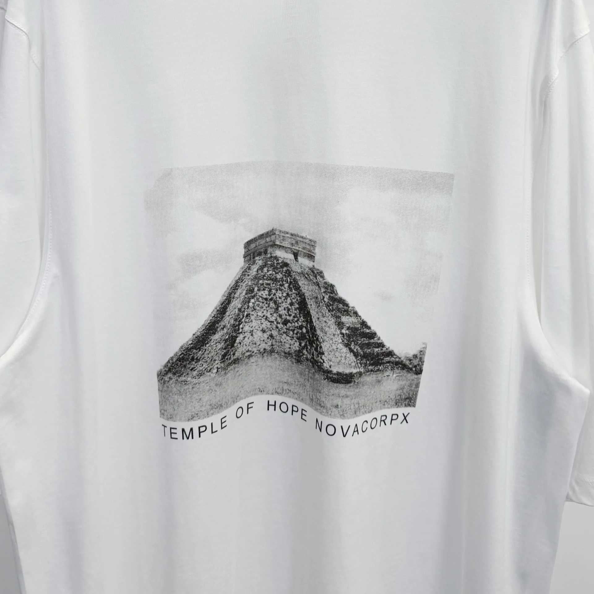 26SS Dark Lazy‑Vibe T-shirt su - Summer Vibes Clothing Men avis et prix