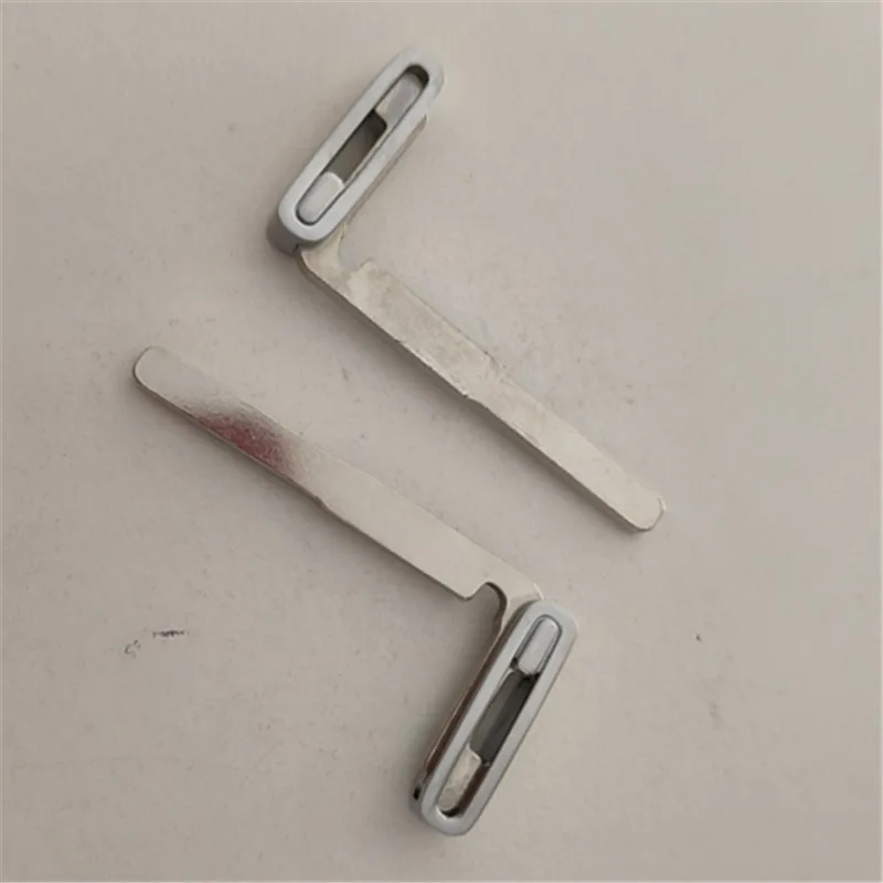 

5 шт./лот аварийная вставка умный маленький механический ключ лезвие для Volvo XC60 S60 S80 V60 ключ смарт-карты